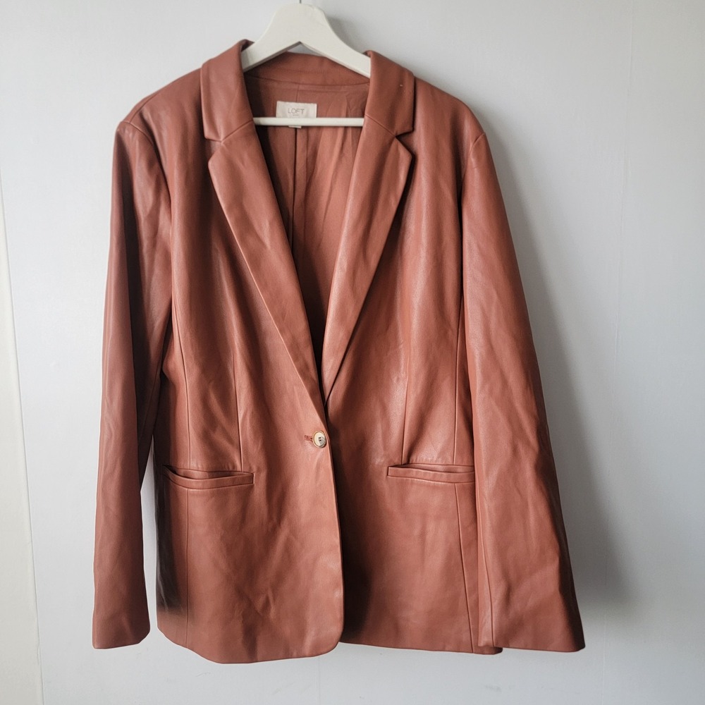 LOft women's faux-leather single-button blazer sz L rust color front flap pocket